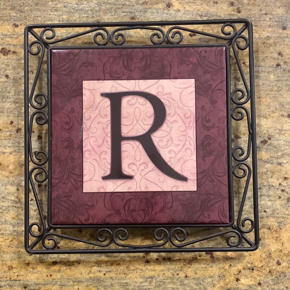 💜Initial R Trivet💜